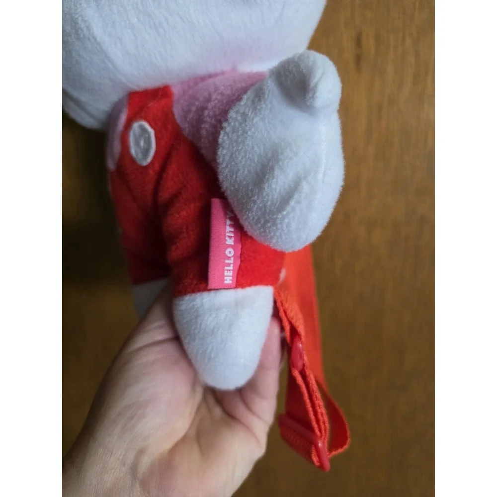 Hello‎ Kitty Plush Backpack